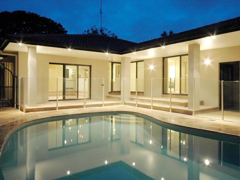 15 Gregory Drive, Carrara QLD 4211