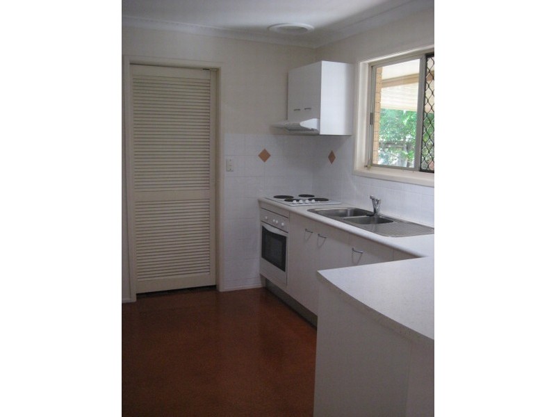 16 Adams Avenue, Miami QLD 4220