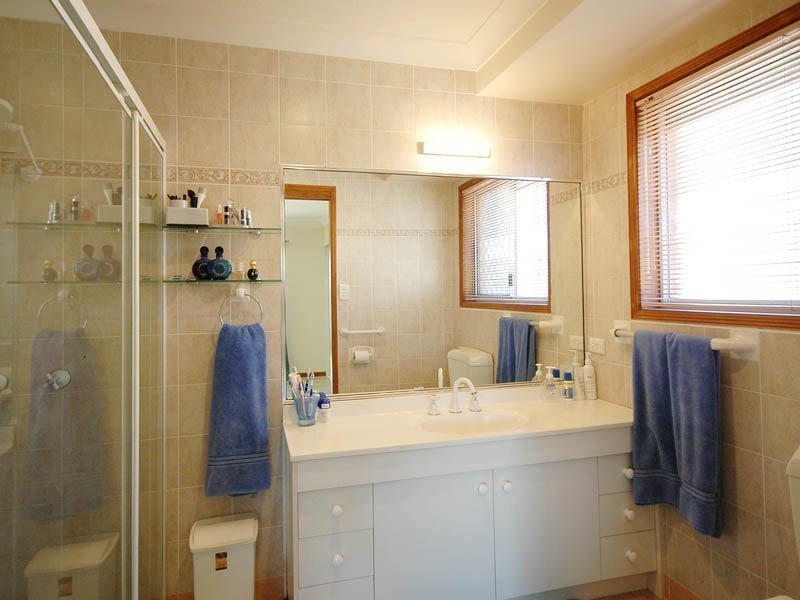 45 Witt Avenue, Carrara QLD 4211