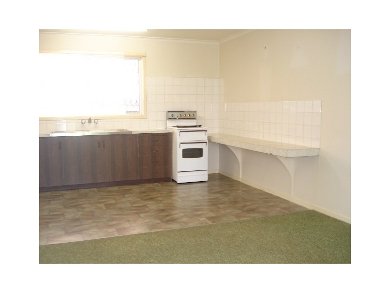 4/2423 Gold Coast Highway, Mermaid Beach QLD 4218