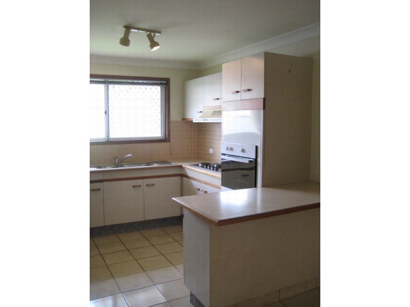 9 Ireby Court, Mermaid Waters QLD 4218