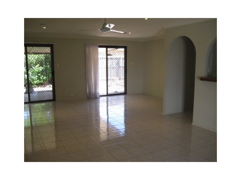 345 Rio Vista  Blvd, Mermaid Waters QLD 4218