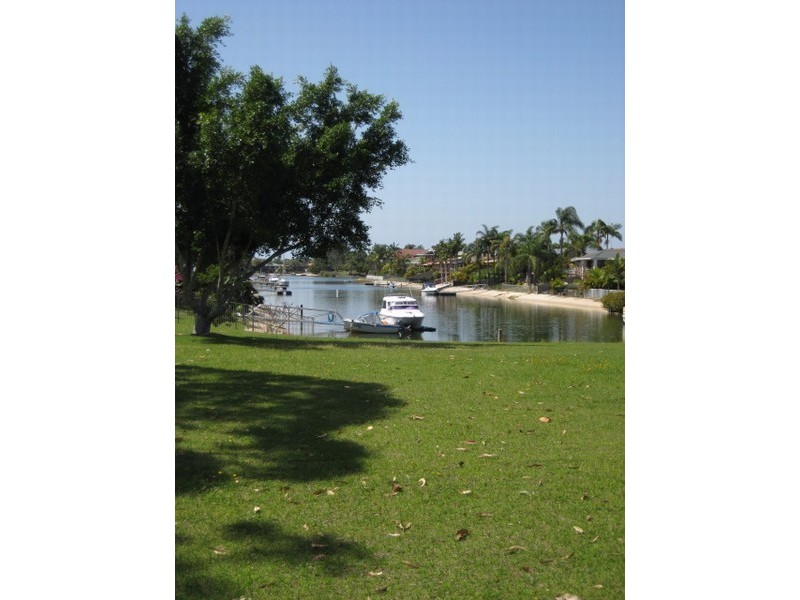 345 Rio Vista  Blvd, Mermaid Waters QLD 4218