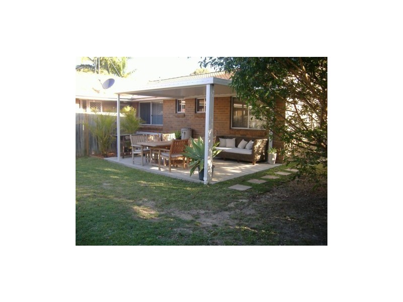 1/16 Stephanie Court, Labrador QLD 4215