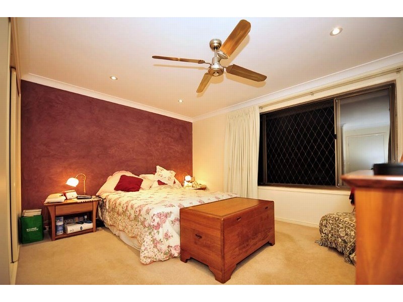 10 Craig Avenue, Carrara QLD 4211