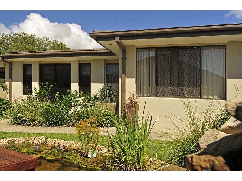 10 Craig Avenue, Carrara QLD 4211