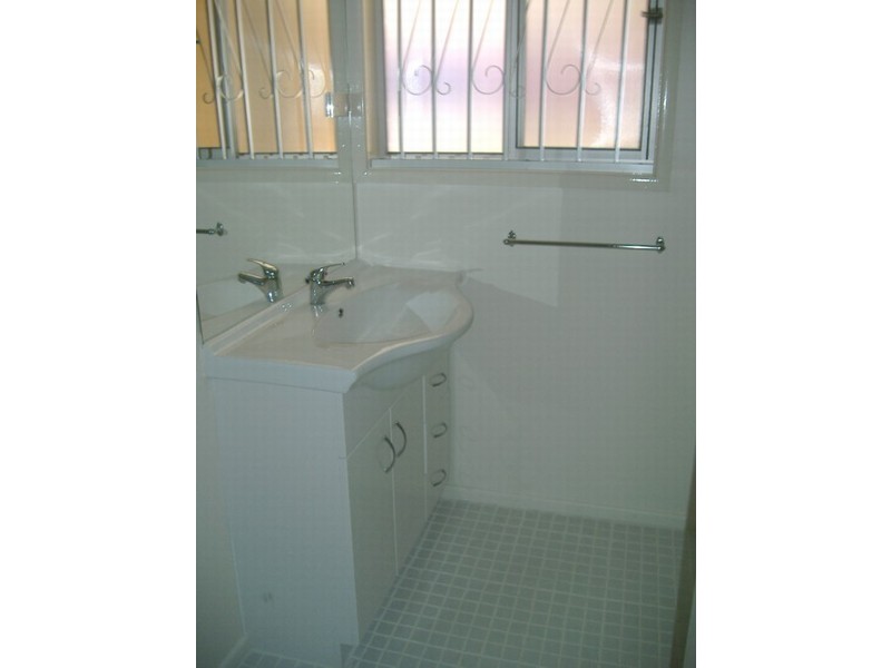 31 Talinga Place, Broadbeach Waters QLD 4218