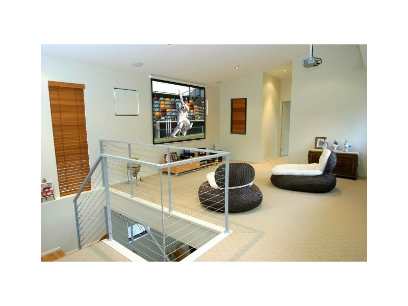15/145 Palm Meadows Drive, Carrara QLD 4211