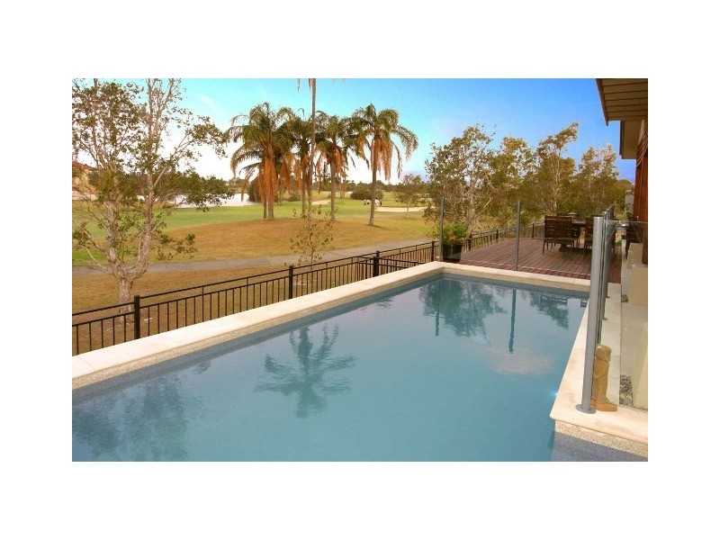 15/145 Palm Meadows Drive, Carrara QLD 4211