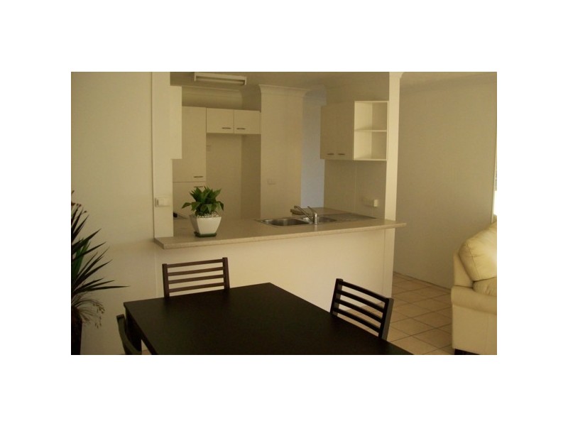 10/45 Duet Drive, Mermaid Waters QLD 4218