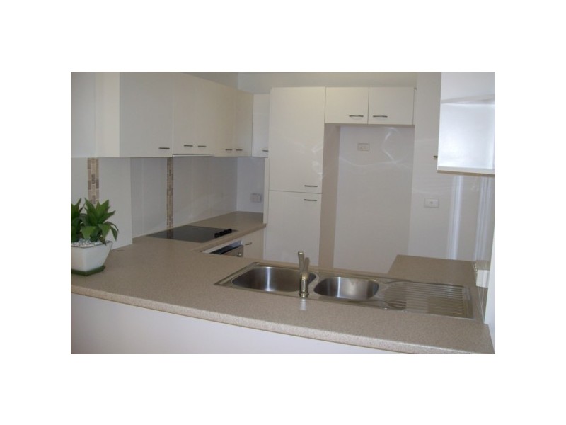 10/45 Duet Drive, Mermaid Waters QLD 4218