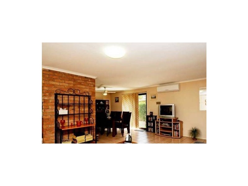88 Barrier Reef Drive, Mermaid Waters QLD 4218