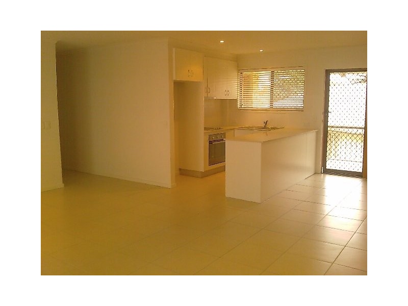 5/10 Cannes Avenue, Surfers Paradise QLD 4217