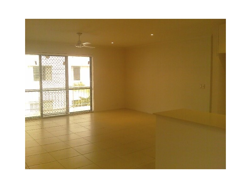 5/10 Cannes Avenue, Surfers Paradise QLD 4217