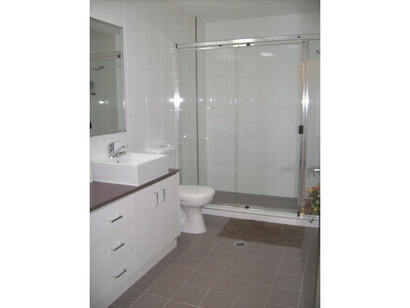 14/8 Proud Street, Labrador QLD 4215