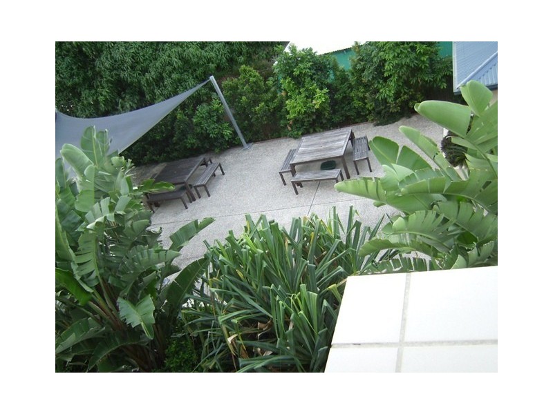 14/8 Proud Street, Labrador QLD 4215