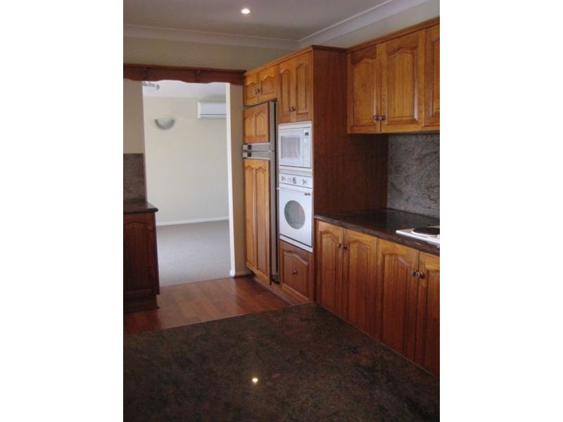 379 Rio Vista Blvd, Mermaid Waters QLD 4218