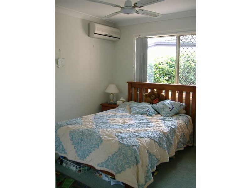 12 Pennsylvannia Avenue, Varsity Lakes QLD 4227