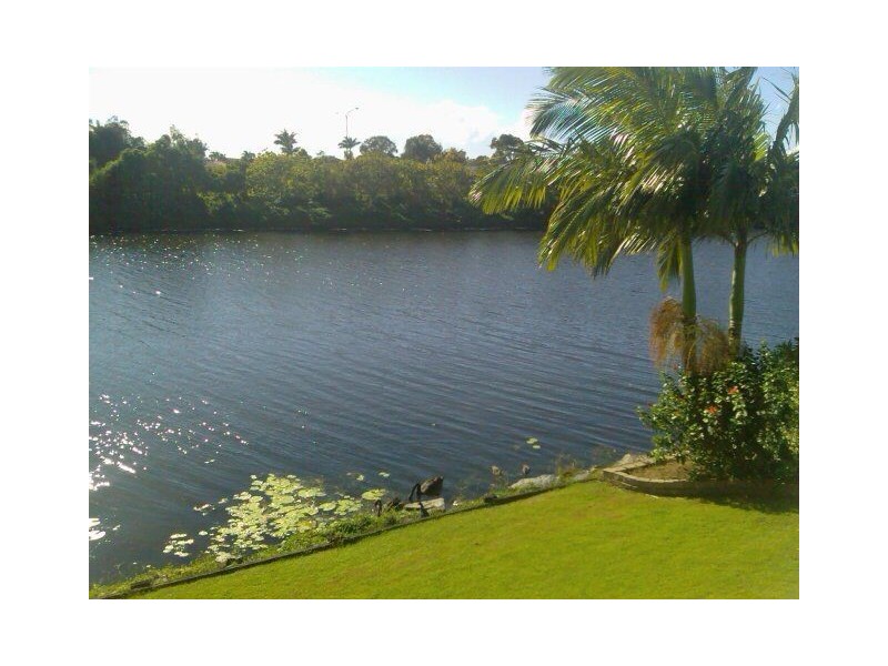 34 Emerton Crescent, Robina QLD 4226