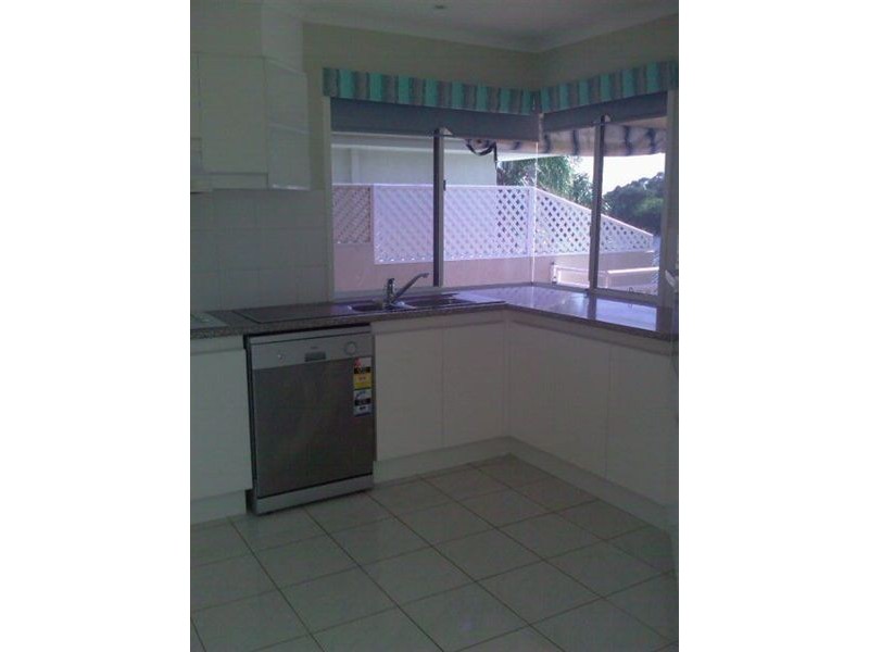 34 Emerton Crescent, Robina QLD 4226