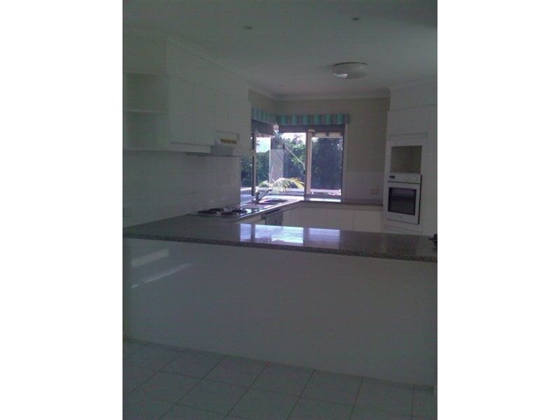 34 Emerton Crescent, Robina QLD 4226