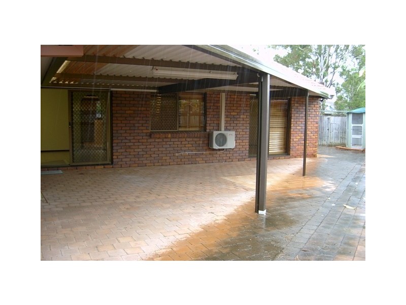 35 Wild Duck Drive, Mermaid Waters QLD 4218