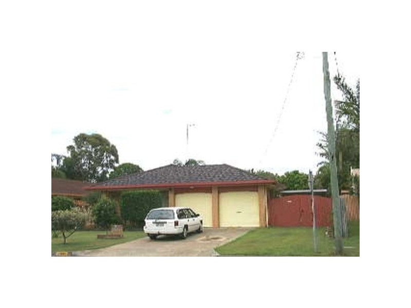26 Alec Avenue, Mermaid Waters QLD 4218