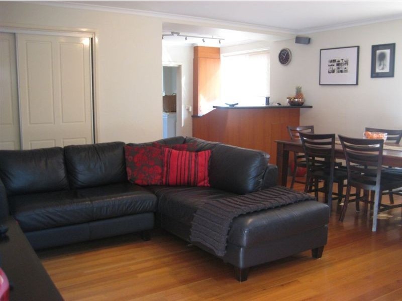 1/11 Hilda Street, Mermaid Beach QLD 4218