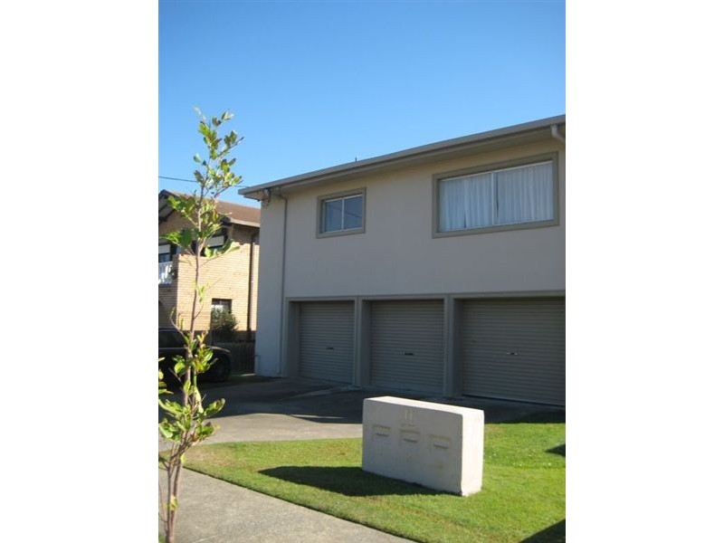 1/11 Hilda Street, Mermaid Beach QLD 4218