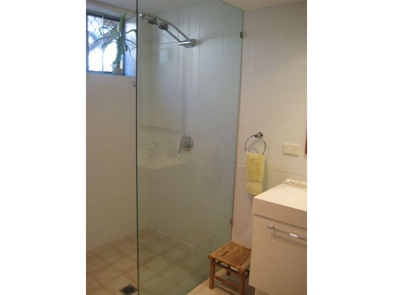 1/11 Hilda Street, Mermaid Beach QLD 4218