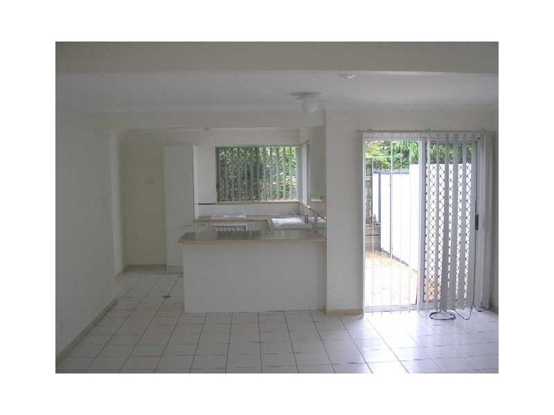 3/12 Kate Street, Woody Point QLD 4019