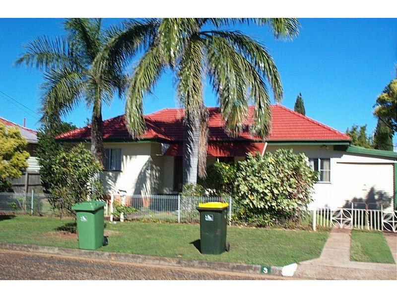 3 Dunns Terrace, Scarborough QLD 4020