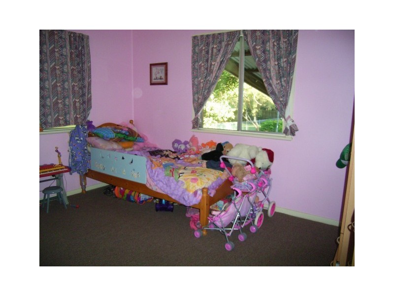 13 Brennan Road, Scarborough QLD 4020