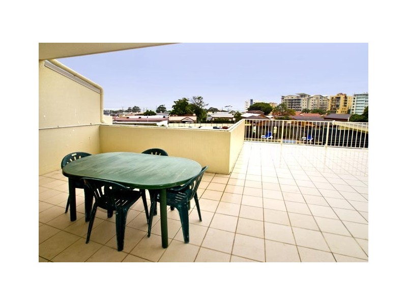 17/76 John Street, Redcliffe QLD 4020