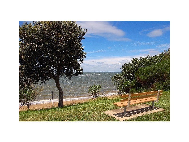 46 Gayundah Esplanade, Woody Point QLD 4019