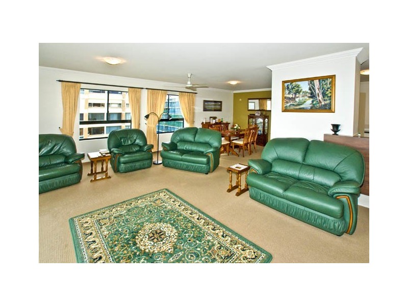 17/55 Marine Parade, Redcliffe QLD 4020