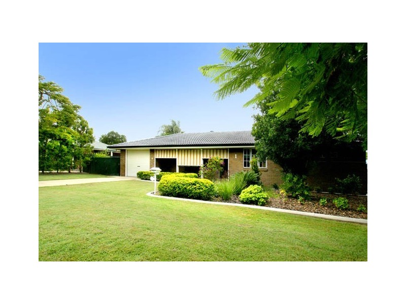 1 Joanna Street, Clontarf QLD 4019
