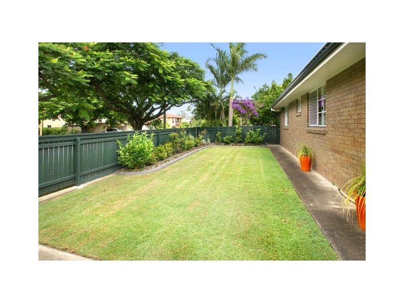 1 Joanna Street, Clontarf QLD 4019