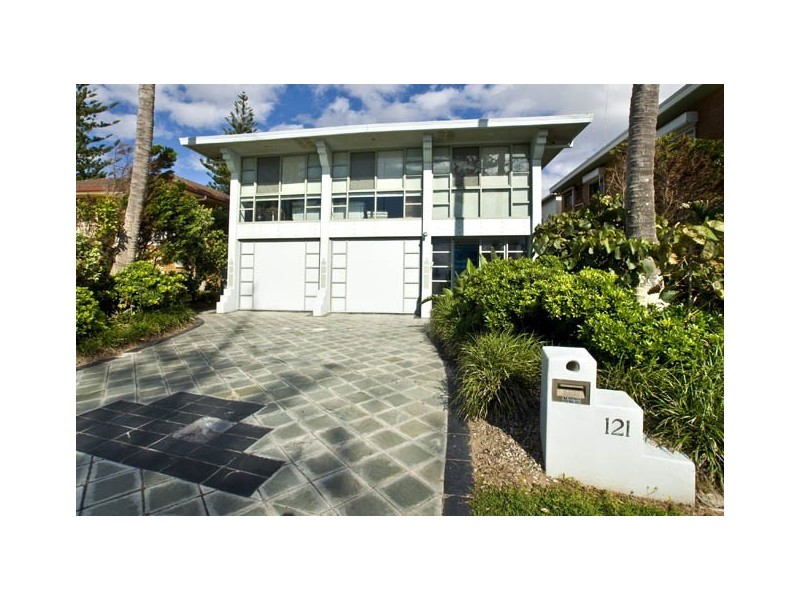 121 Margate Parade, Margate QLD 4019
