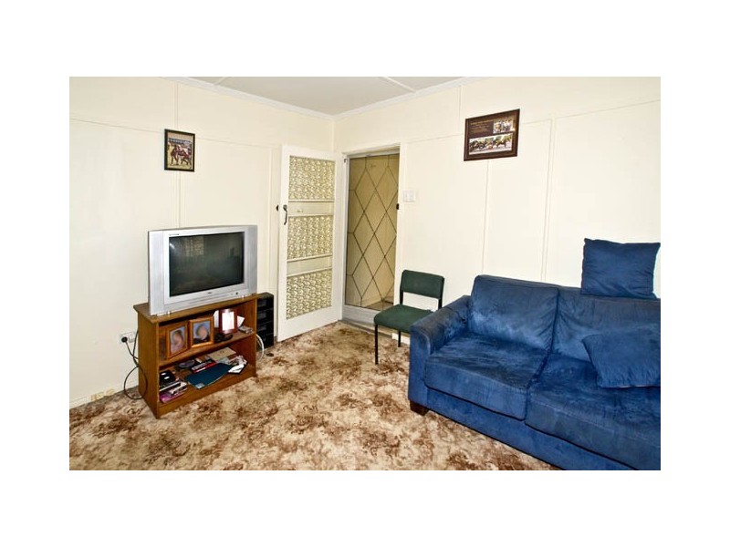 17 Wyllie Street, Redcliffe QLD 4020