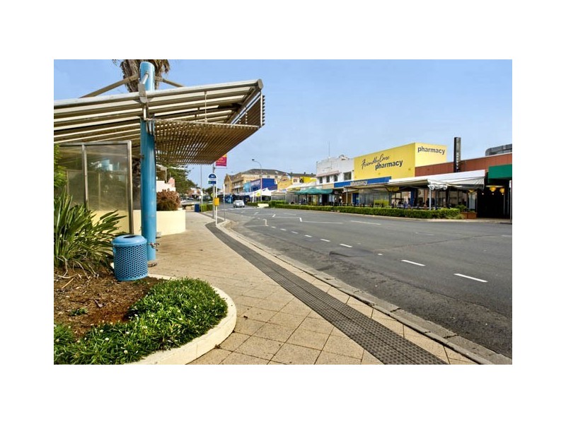 17 Wyllie Street, Redcliffe QLD 4020