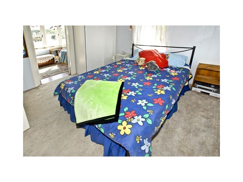 15 McCulloch Avenue, Margate QLD 4019