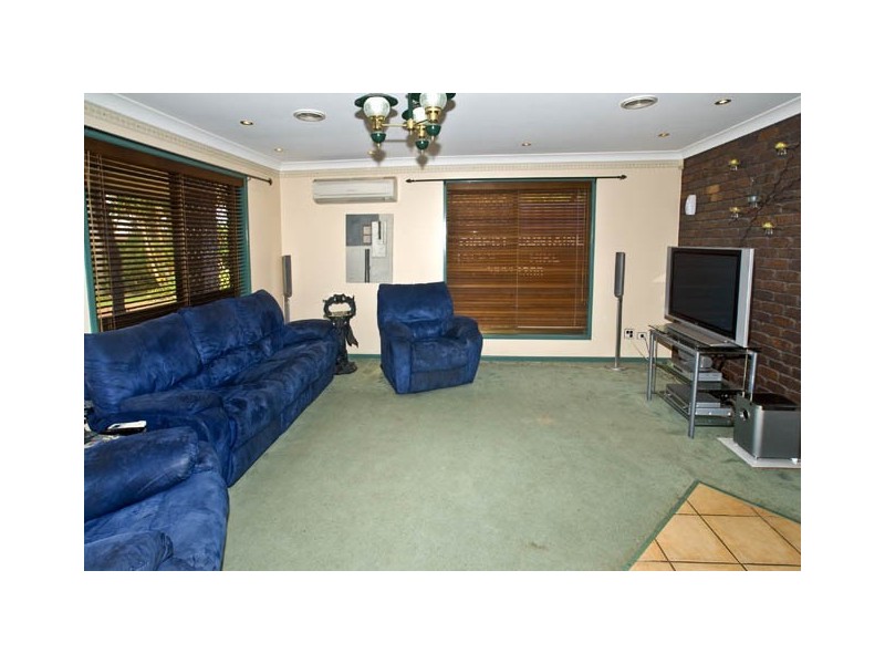 25 Picasso Court, Rothwell QLD 4022