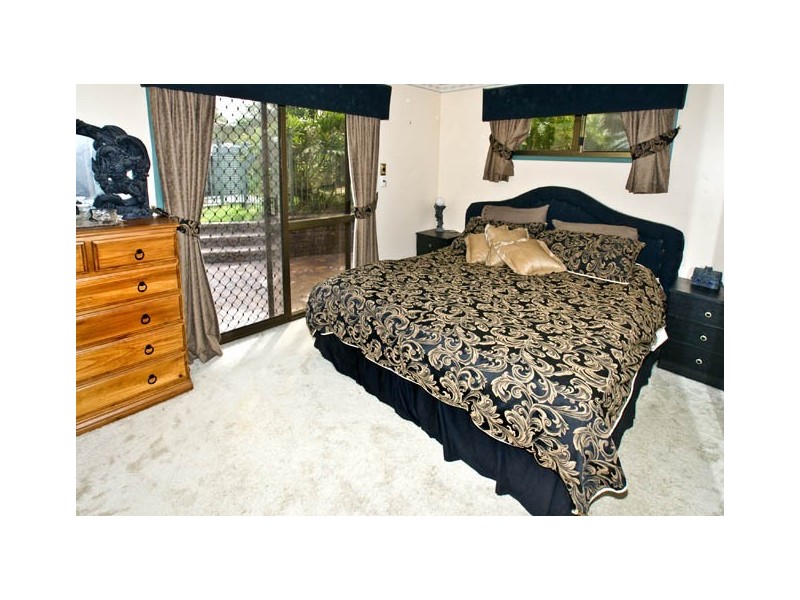 25 Picasso Court, Rothwell QLD 4022