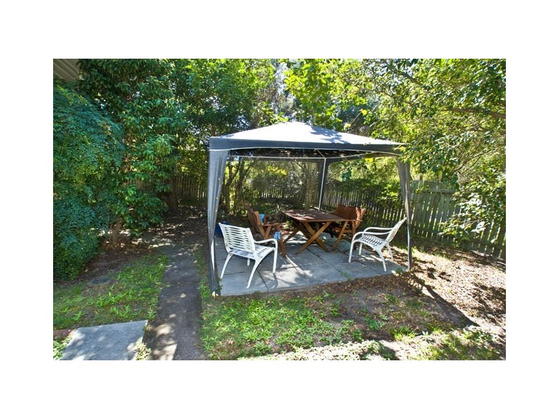 32 Frank Street, Scarborough QLD 4020