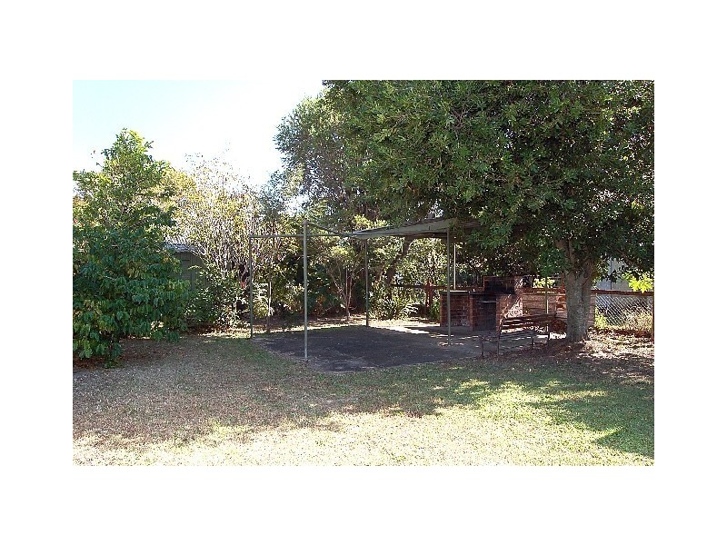 50 McLennan Street, Woody Point QLD 4019