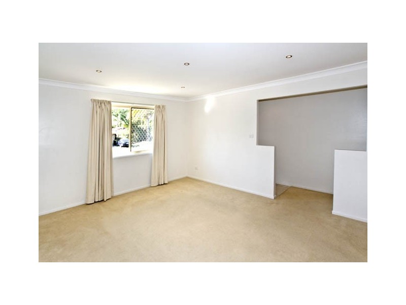 6 Stamp Street, Deception Bay QLD 4508