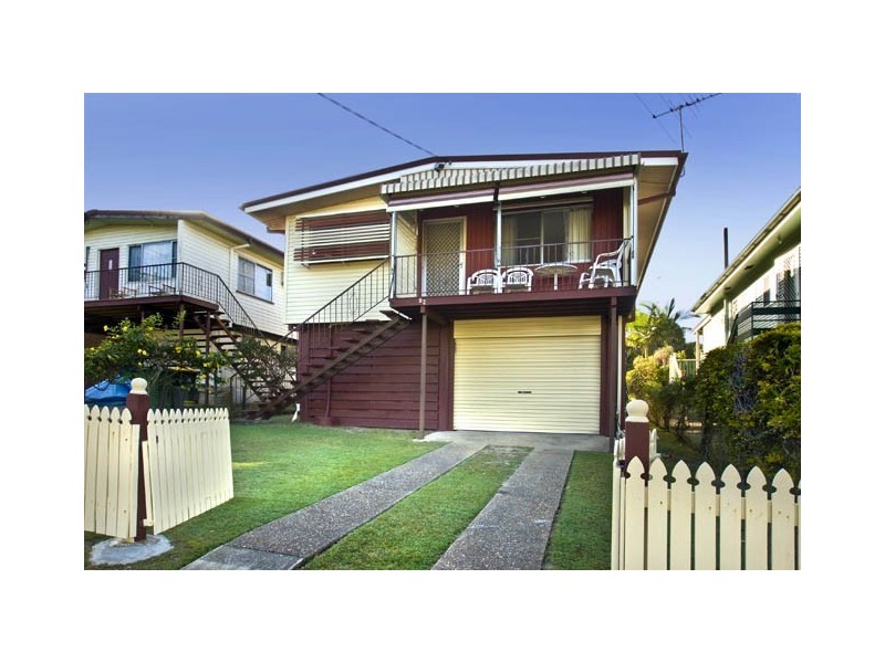 92 Longland Street, Redcliffe QLD 4020