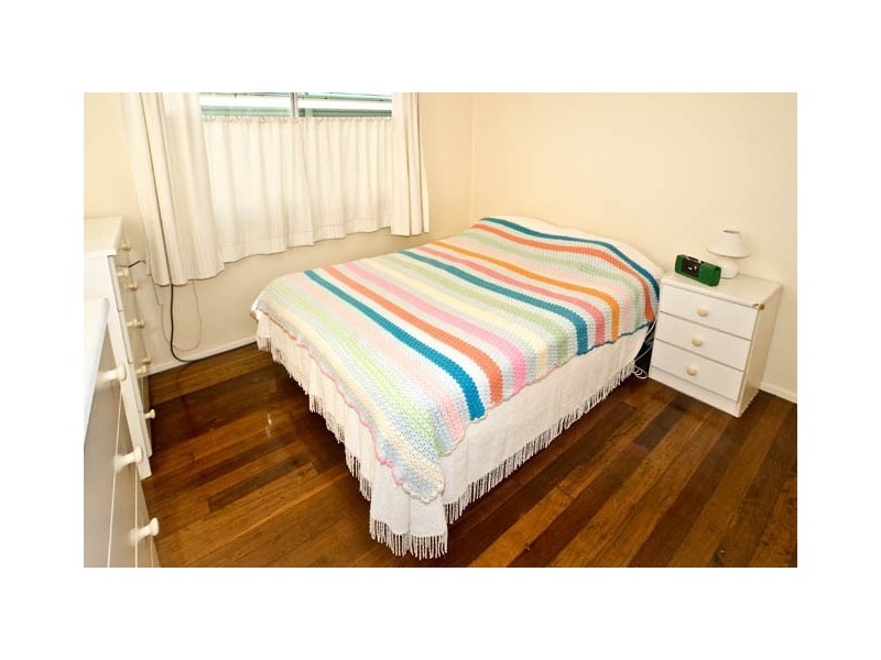 92 Longland Street, Redcliffe QLD 4020
