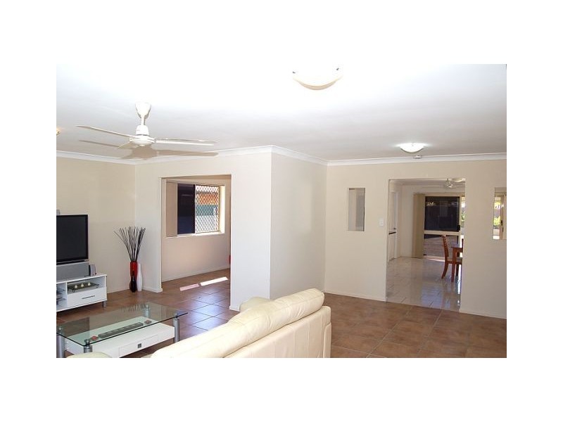 18 Cascade Street, Kippa-ring QLD 4021